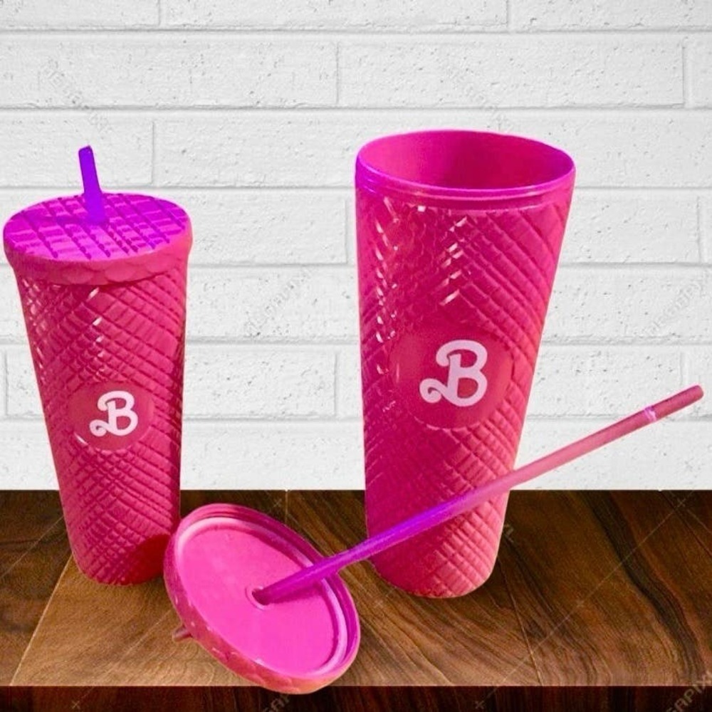 Barbie Tumblers Set with Straws 40oz and 24oz New - Picture 3 of 3